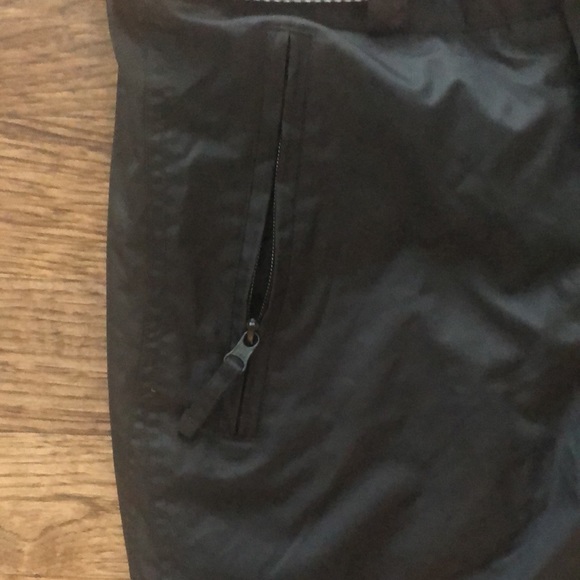 O’Neill Escape Series Black Snow Pants with belt - Picture 8 of 12